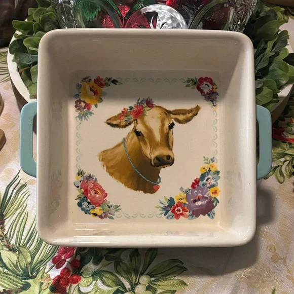 The Pioneer Woman Cow Floral Bakeware Dish | Farmhouse Cottagecore - Picture 1 of 3
